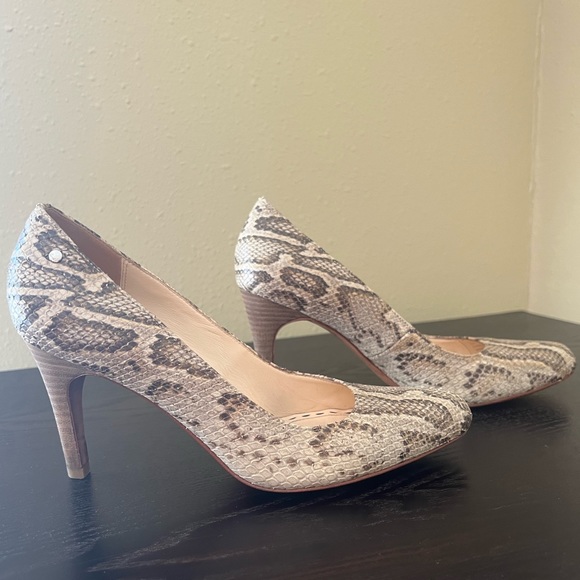 COACH Ladies Python Print Shoes size 8.5 - Picture 2 of 15
